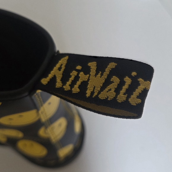 Dr Doc Martens Adult Unisex Smiley 1460 Combat Leather Boots 9M Men/ 10 Women - Picture 7 of 15